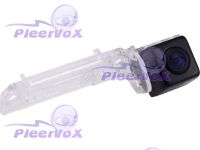 Pleervox PLV-AVG-VWG Цветная штатная камера заднего вида для автомобилей Volkswagen Passat B6, Jetta 06-10, Multivan, Passat CC ночной съемки (линза - стекло)