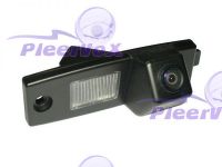 Pleervox PLV-CAM-THIGH02 Цветная штатная камера заднего вида для автомобилей Toyota Highlander, Prado 150