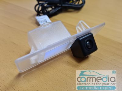 Камера заднего вида CarMedia CM-7362KB CCD-sensor Night Vision (ночная съёмка) для автомобилей Kia Sportage (с 2019 г.в. по настоящее время) в планку над номером, купить CarMedia CM-7362KB CCD-sensor Night Vision (ночная съёмка), доставка CarMedia CM-7362