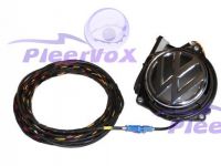 Pleervox PLV-AVG-VWORIG Цветная штатная камера заднего вида для автомобилей Volkswagen в эмблему. Изображение 1