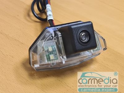 Камера заднего вида CarMedia CM-7216KB CCD-sensor Night Vision (ночная съёмка) для автомобилей Honda CR-V 2006 - 2011, Crosstour 2009 - 2015, Fit 2007 - …, FR-V 2004 - 2009, HR-V 1998 - 2006, Jazz 2001 - 2014, Odissey 2008 - 2013, Civic 9 (5d) 2011 - 2016
