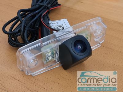 Камера заднего вида CarMedia CM-7575K CCD-sensor Night Vision (ночная съёмка) для автомобилей Subaru Forester 2002-2013, Impreza 2007-2011, Impreza WRX/STi 2007-2014, Legacy 2003-..., Outback 2003-..., Tribeca 2005-2007 в планку над номером, купить CarMed