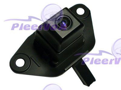 Pleervox PLV-CAM-THIGH Цветная штатная камера заднего вида для автомобилей Toyota Highlander, Prius и др.