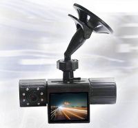 Видеорегистратор автомобильный Intro VR-630